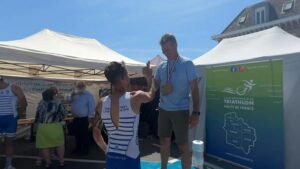 Quand la D3 hommes partage sa joie avec…