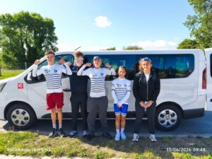 ” Ils sont partis de bon matin en…